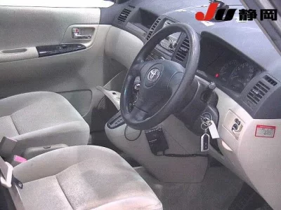 Toyota COROLLA SPACIO