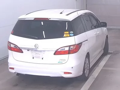 Nissan LAFESTA