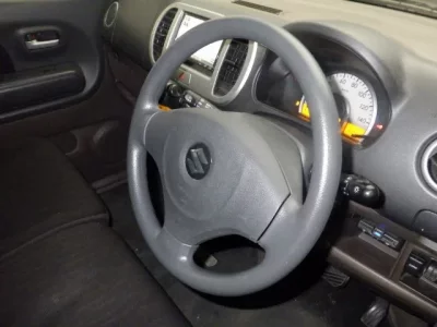 Suzuki MRWAGON