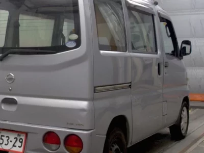 Nissan CLIPPER VAN