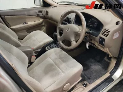 Nissan SUNNY