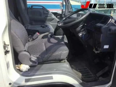 Nissan ATLAS