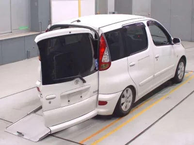 Toyota FUNCARGO