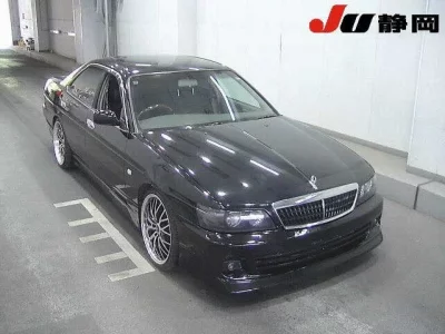 Nissan LAUREL