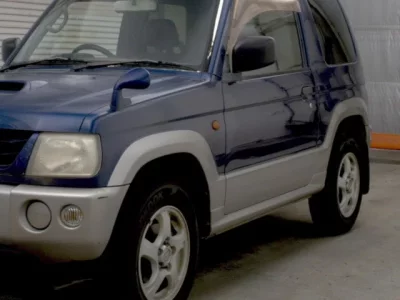 Mitsubishi PAJERO MINI