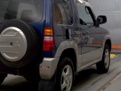 Mitsubishi PAJERO MINI