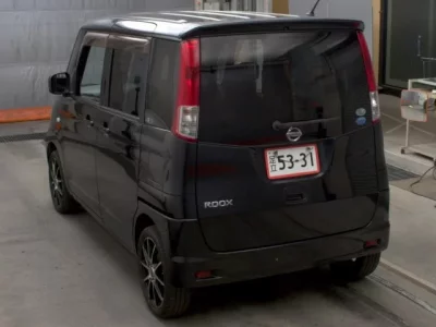 Nissan ROOX