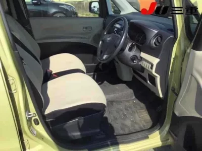 Daihatsu TANTO EXE