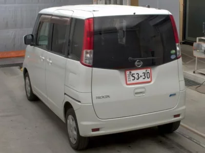 Nissan ROOX