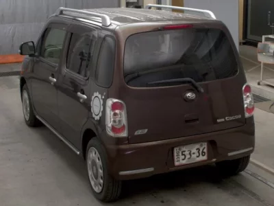 Daihatsu MIRA