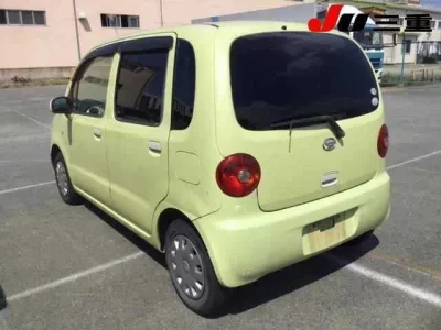Daihatsu MOVE LATTE