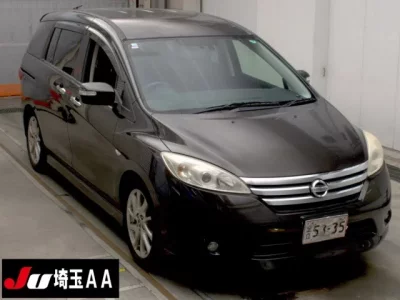 Nissan LAFESTA