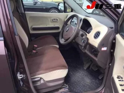 Suzuki MRWAGON