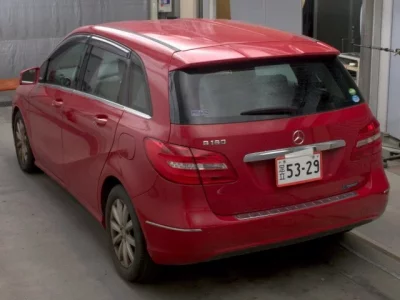 Mercedes-Benz B CLASS
