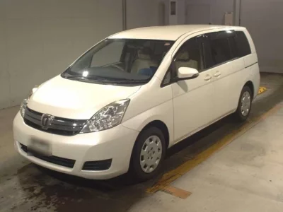 Toyota ISIS