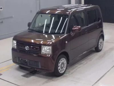 Toyota PIXIS SPACE