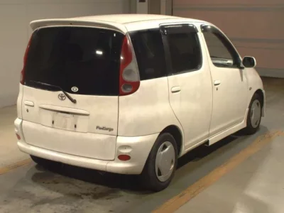 Toyota FUNCARGO