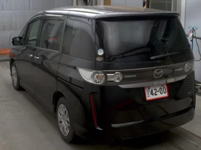 Mazda BIANTE