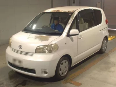 Toyota PORTE