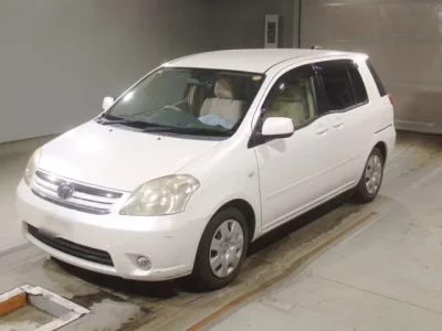 Toyota RAUM