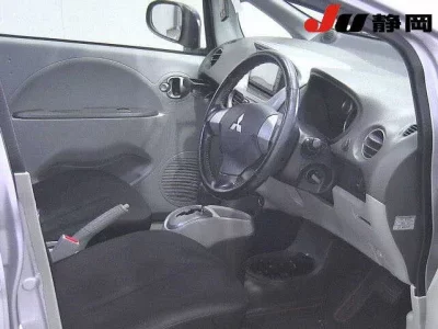 Mitsubishi I
