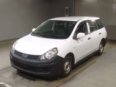 Nissan AD