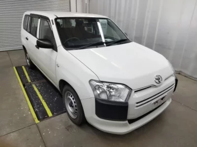 Toyota SUCCEED