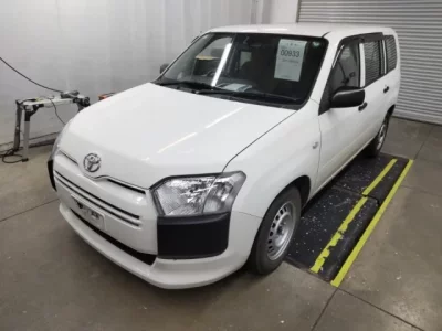Toyota SUCCEED