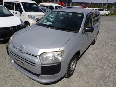 Toyota SUCCEED