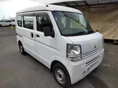 Mitsubishi MINICAB VAN