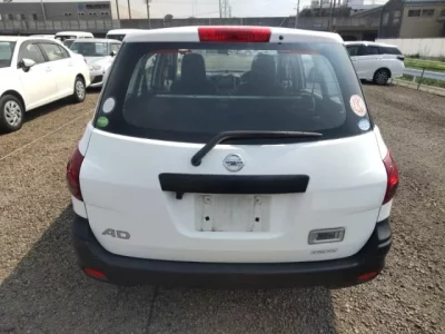 Nissan AD