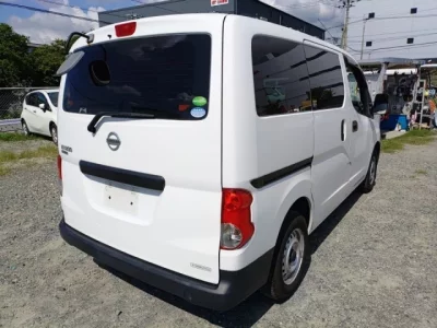 Nissan NV200