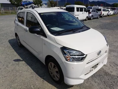 Daihatsu MIRA E S