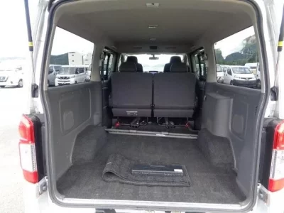 Nissan CARAVAN VAN