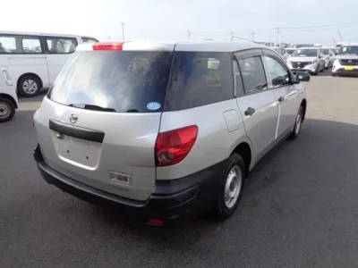 Nissan AD