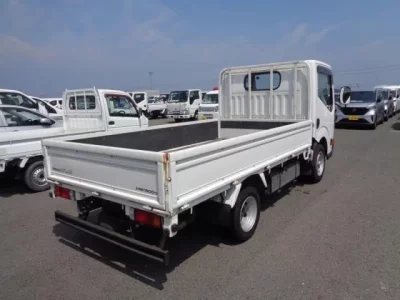 Nissan ATLAS