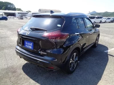 Nissan KIX