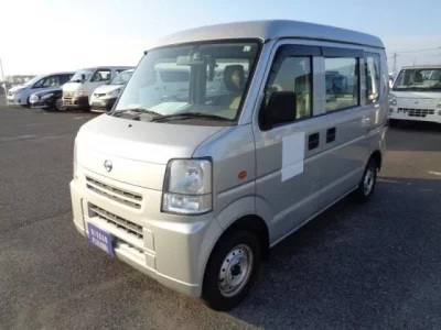 Nissan CLIPPER VAN