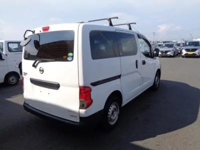 Nissan NV200