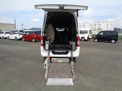 Nissan CARAVAN VAN