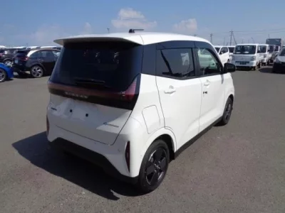 Nissan SAKURA