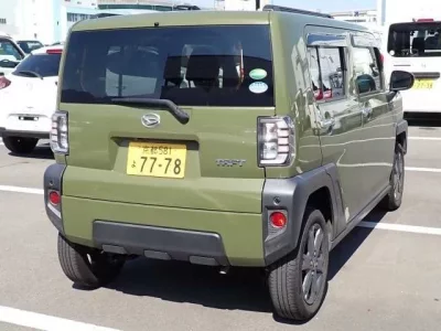 Daihatsu TAFT
