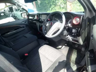 Nissan CARAVAN VAN