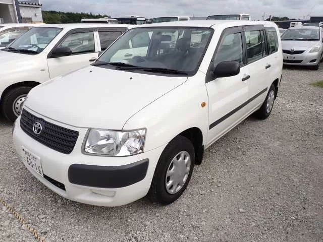 Toyota SUCCEED