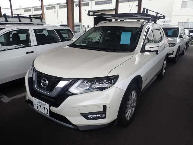 Nissan X-TRAIL