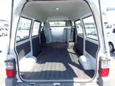 Mazda BONGO VAN