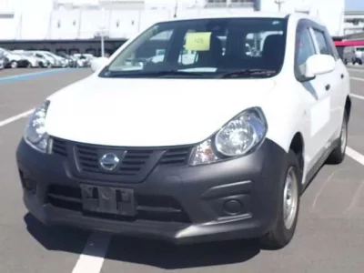 Nissan AD