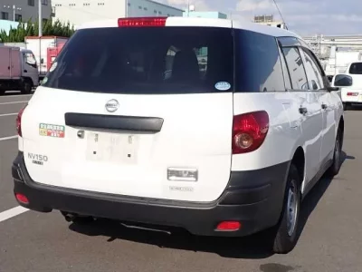 Nissan AD