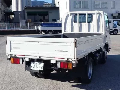 Mazda TITAN