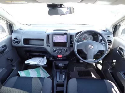 Nissan AD